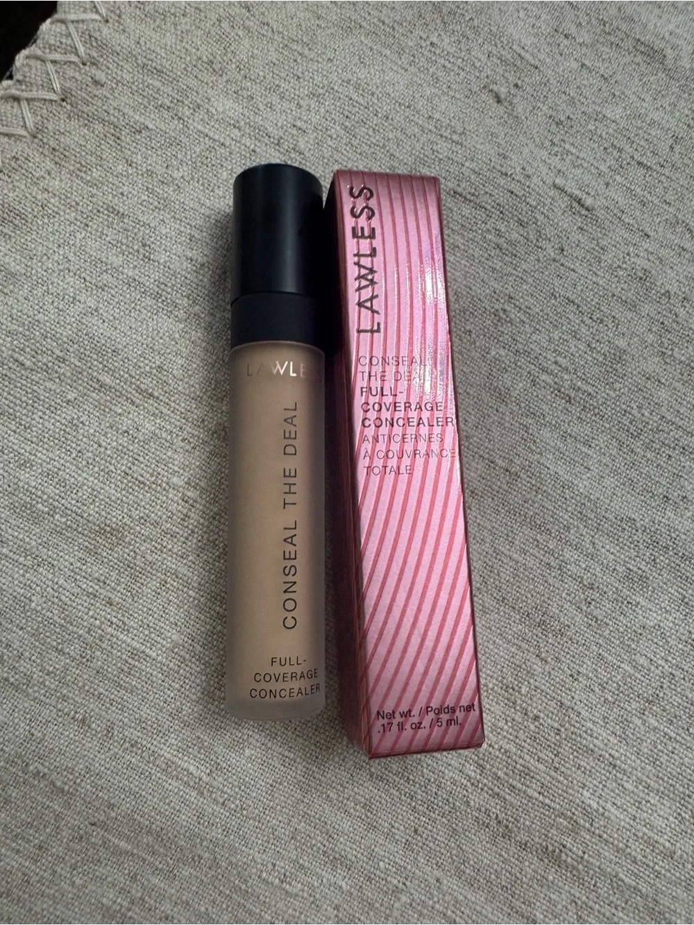 LAWLESS Conseal The Deal Full-Coverage Concealer - shade Marcona